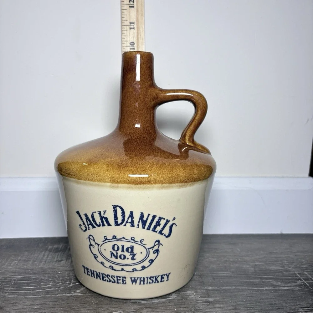 Vintage Jack Daniels Old No. 7 Stoneware Whiskey Jug Tennessee Whiskey‎ 10